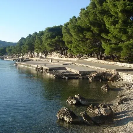 Laura I Angelina Apartamento Tribalj