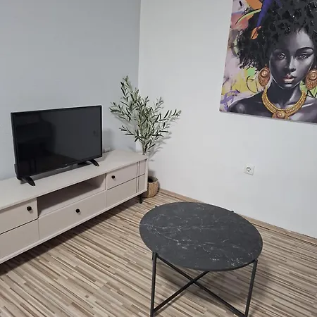 Apartamento Laura I Angelina Tribalj
